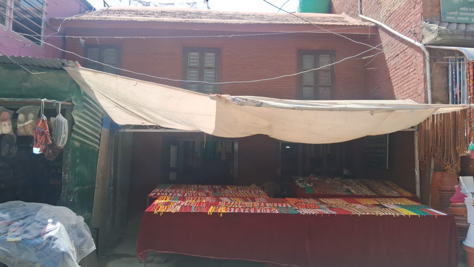 Commercial House for Sale  Swayambhu Bhagwanpau (Land Value Deal)