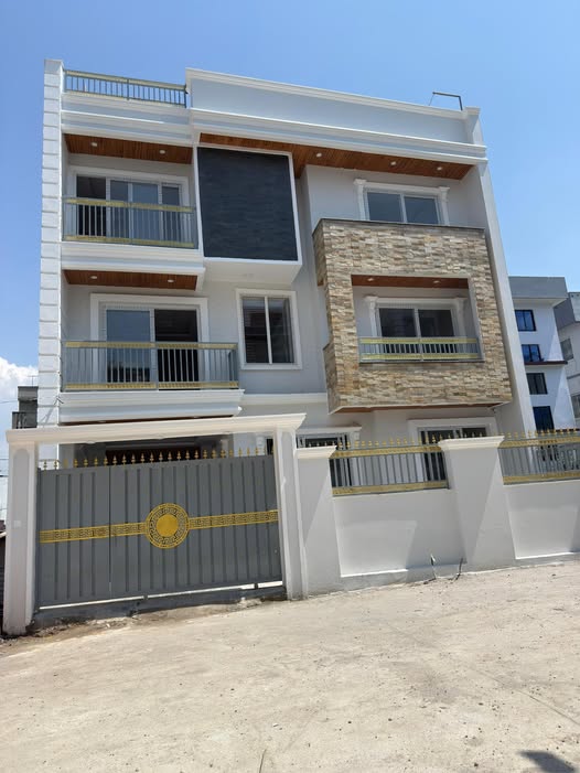 Semi-Bungalow for Sale Lubhu Chasidol