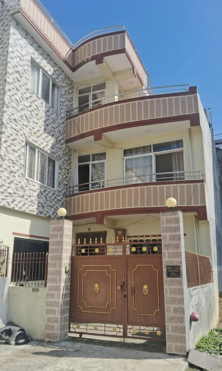 House for Sale in Imadol – Cozy Family Home