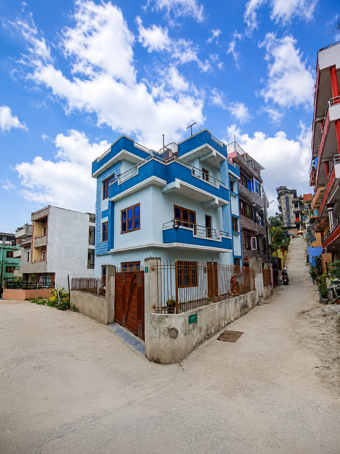 House For Sale In Dhungeadda