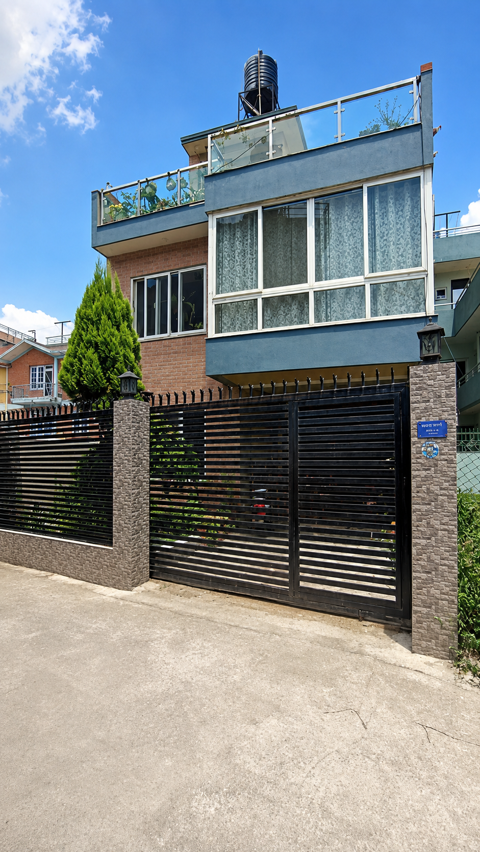 Beautiful House for Sale in Nakhipot