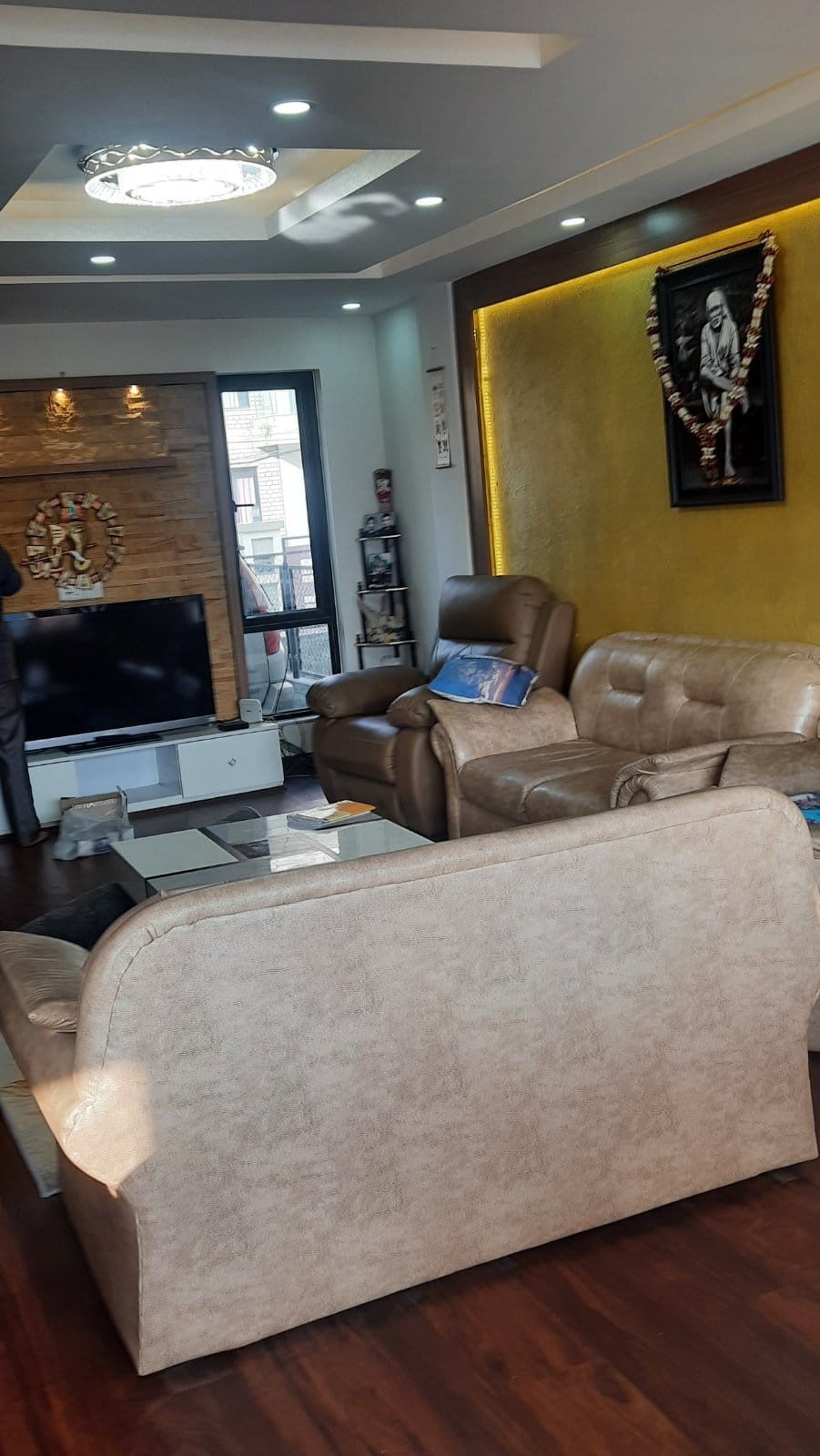 Marvelous Fully Furnished 5BHK House for Rent in Hattiban