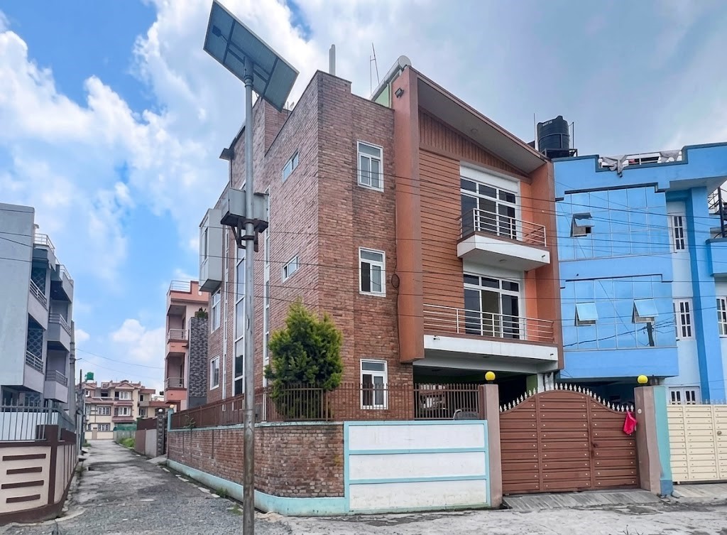House For Sale At Tikathali United Colony