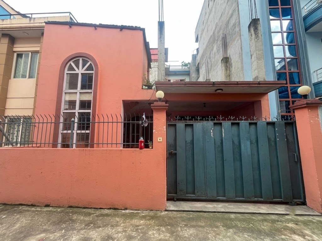 House for Sale in Gwarko