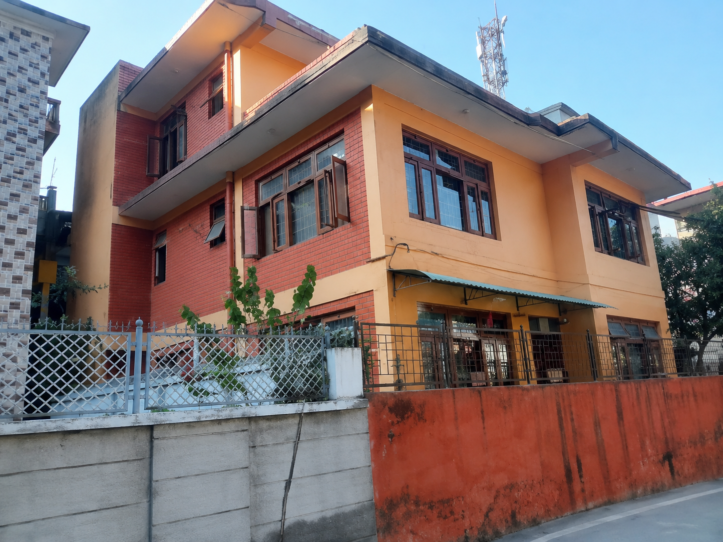 Bungalow House for Sale in Baluwatar
